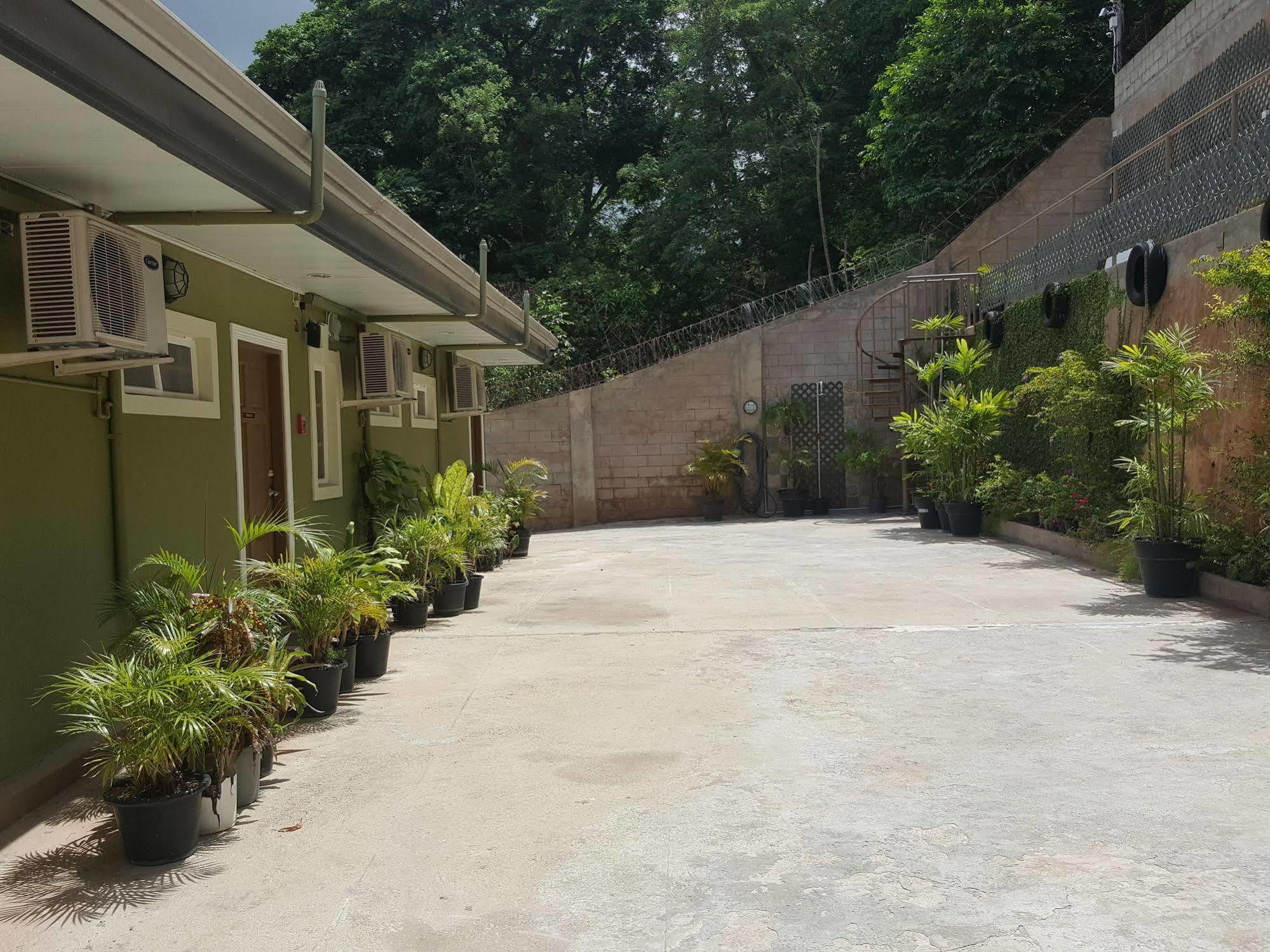Savannah Maison Guest House Port of Spain Eksteriør billede